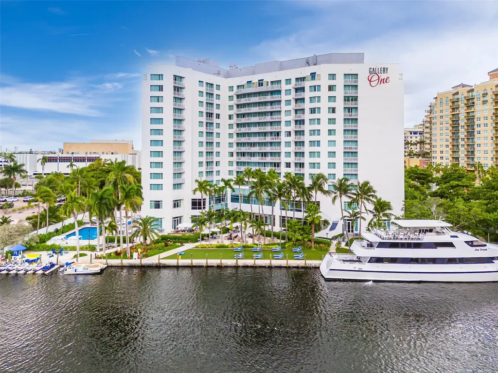 2670 E Sunrise Boulevard Fort Lauderdale FL 33304