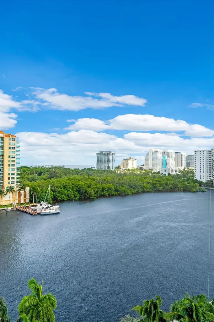 2670 E Sunrise Boulevard Fort Lauderdale FL 33304