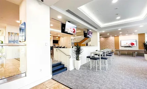 2670 E Sunrise Boulevard Fort Lauderdale FL 33304