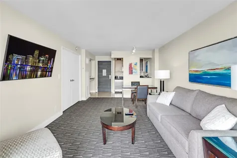 2670 E Sunrise Boulevard Fort Lauderdale FL 33304