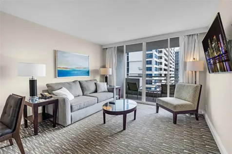 2670 E Sunrise Boulevard Fort Lauderdale FL 33304