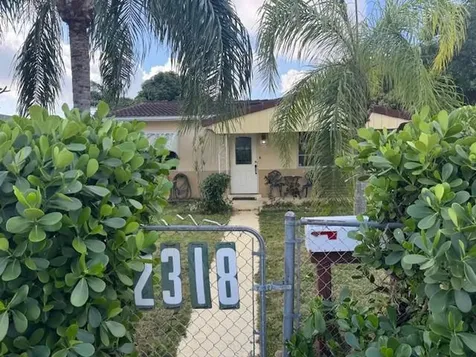 2318 Coolidge Street Hollywood FL 33020