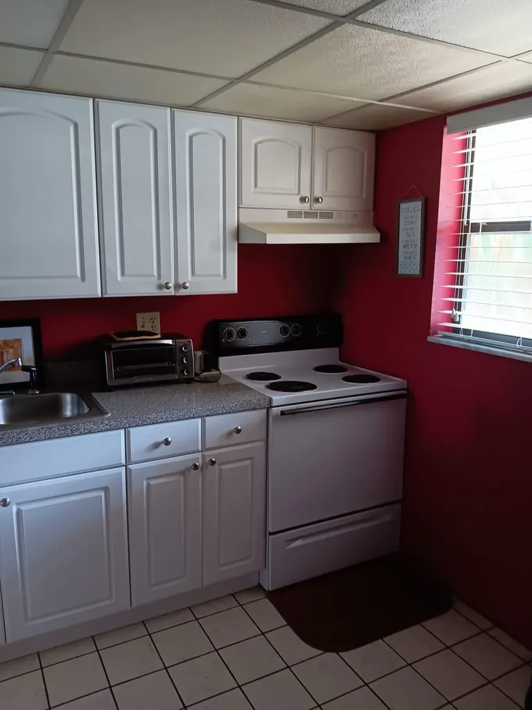 2304 S Cypress Bend Drive Pompano Beach FL 33069