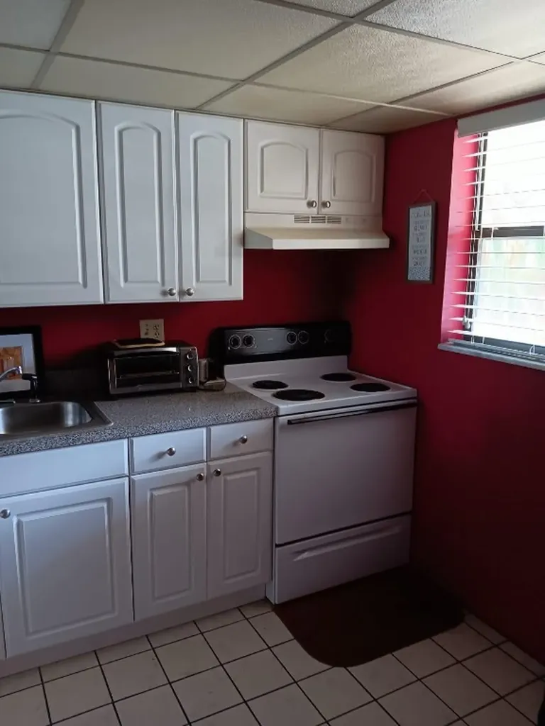 2304 S Cypress Bend Drive Pompano Beach FL 33069