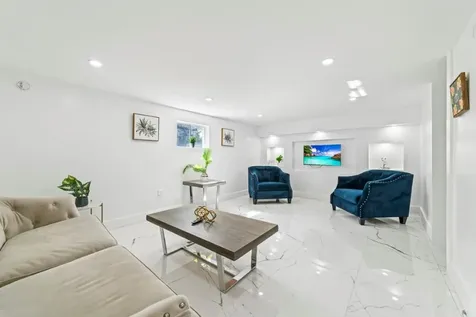 1215 NE 200th Street Miami FL 33179