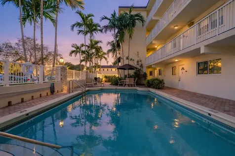 1220 NE 3rd Street Fort Lauderdale FL 33301