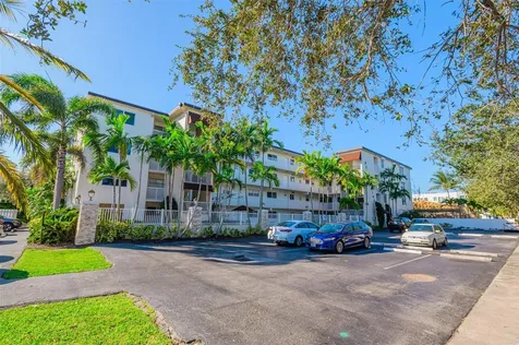 1220 NE 3rd Street Fort Lauderdale FL 33301