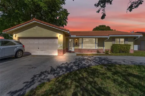 3780 NW 78th Terrace Coral Springs FL 33065