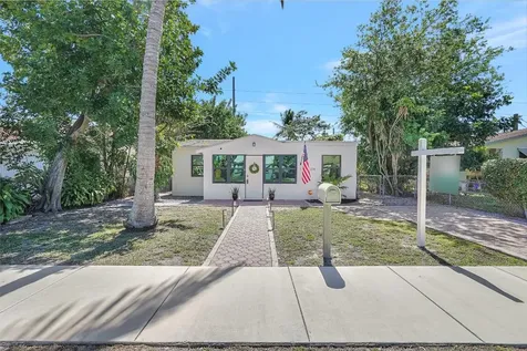 2334 Cleveland Street Hollywood FL 33020