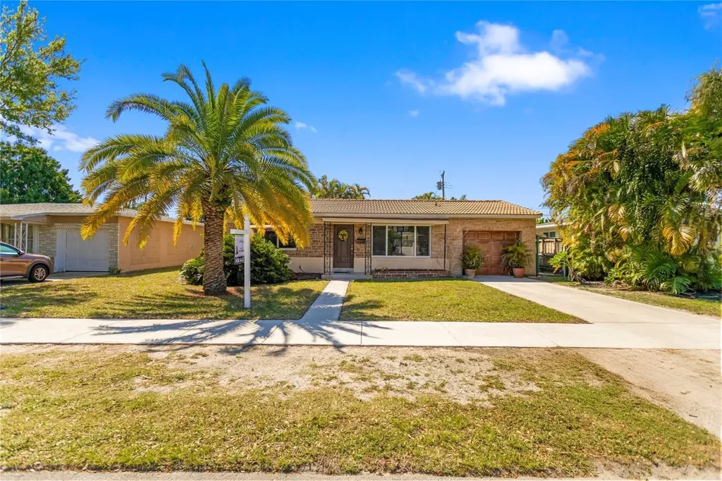 3194 Mckinley Street Hollywood FL 33021