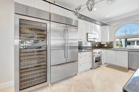 1770 Bay Drive Pompano Beach FL 33062
