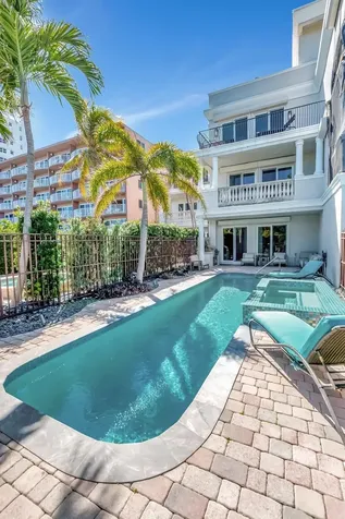 1770 Bay Drive Pompano Beach FL 33062