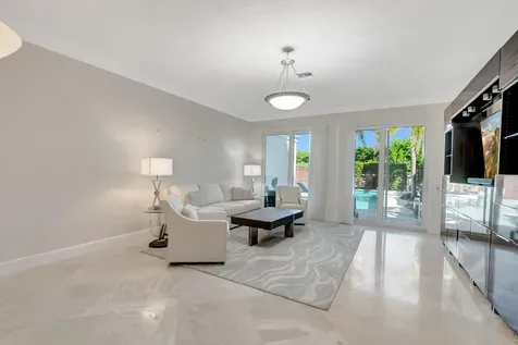 1770 Bay Drive Pompano Beach FL 33062