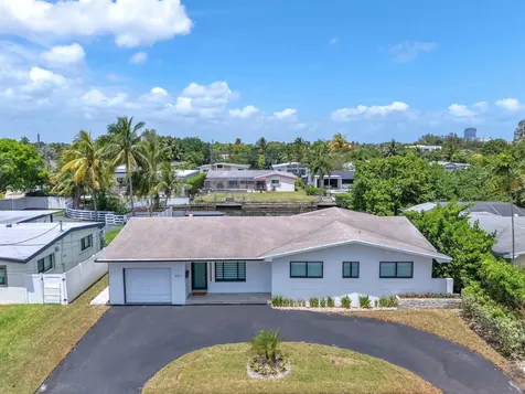 2311 NE 193rd Street Miami FL 33180