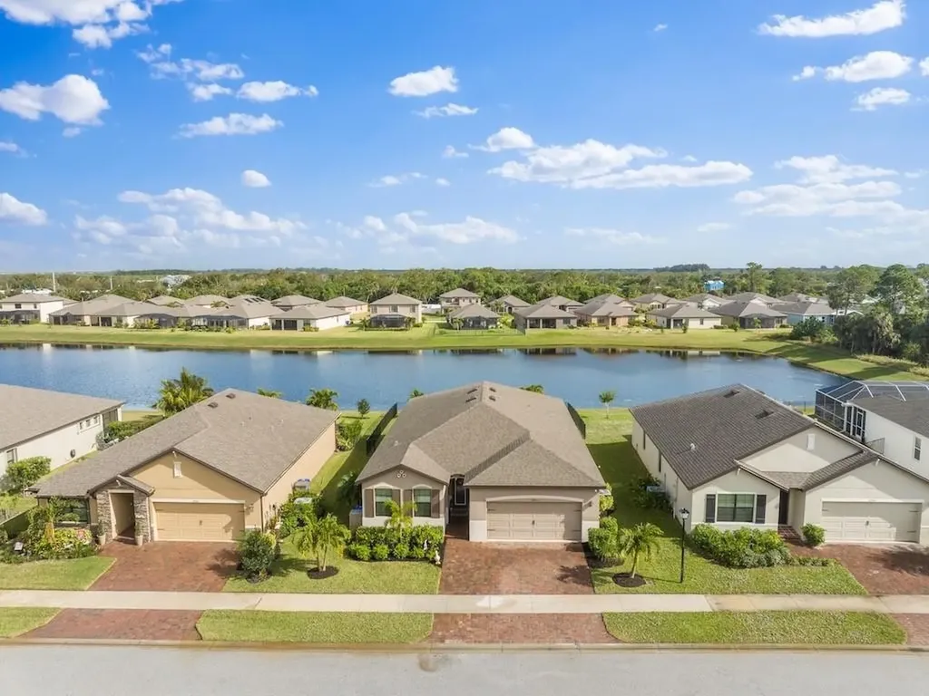 6740 Canterbridge Drive Vero Beach FL 32967
