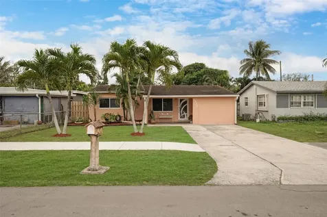 6330 Jefferson Street Hollywood FL 33023
