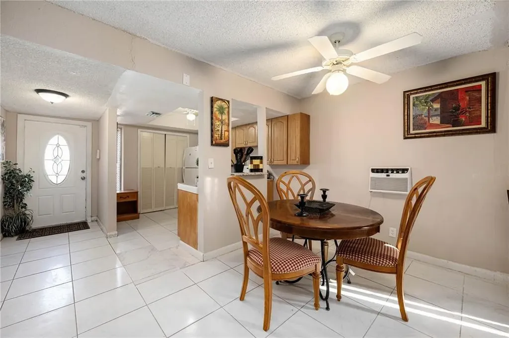 1110 S 29th Avenue Hollywood FL 33020