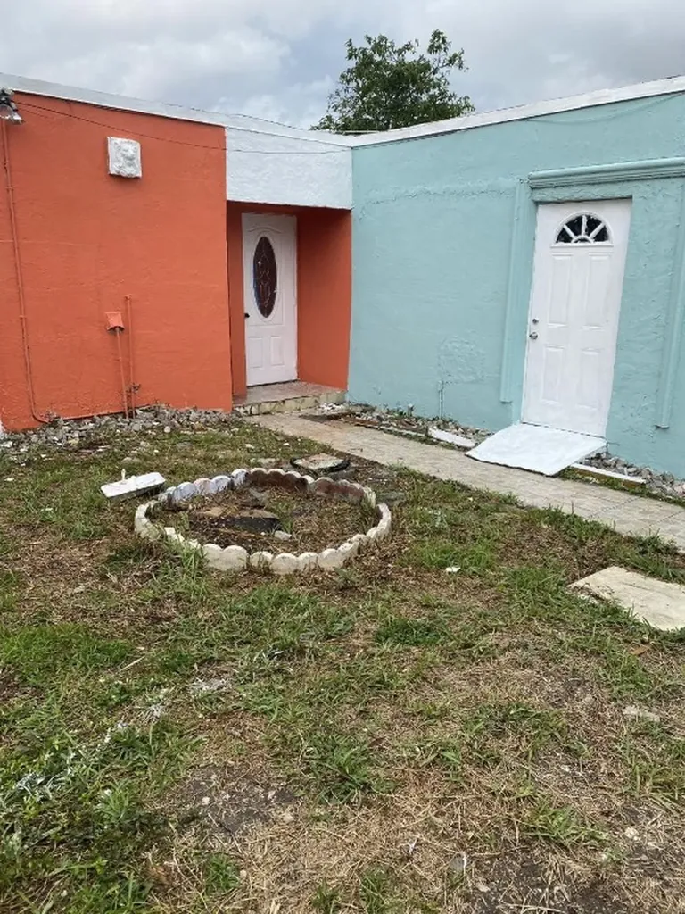 1110 S 29th Avenue Hollywood FL 33020