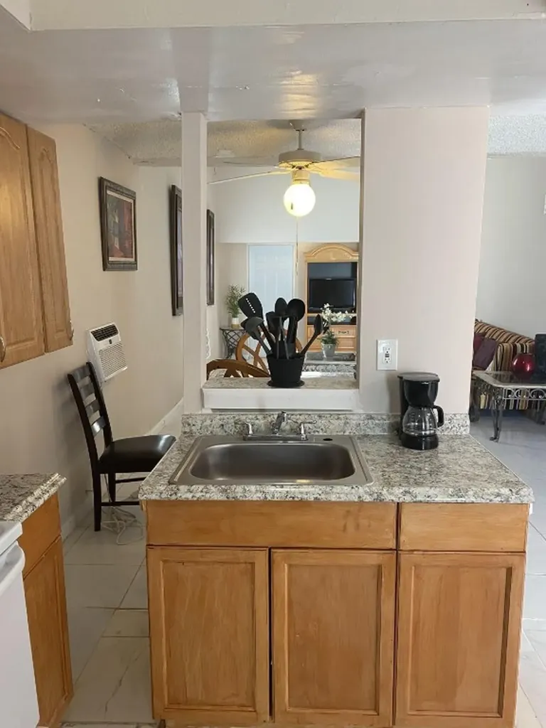 1110 S 29th Avenue Hollywood FL 33020