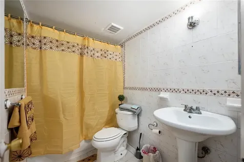 1110 S 29th Avenue Hollywood FL 33020