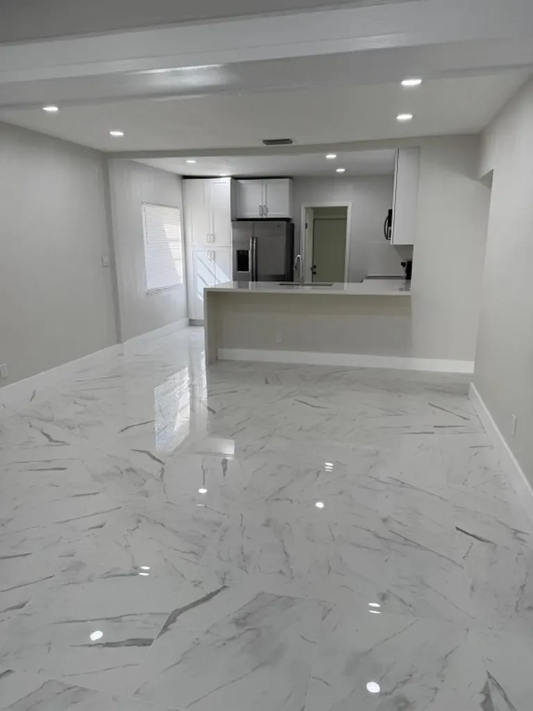 2423 Scott Street Hollywood FL 33020