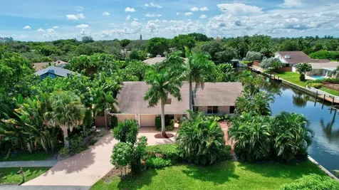 5420 SW 14th Street Plantation FL 33317