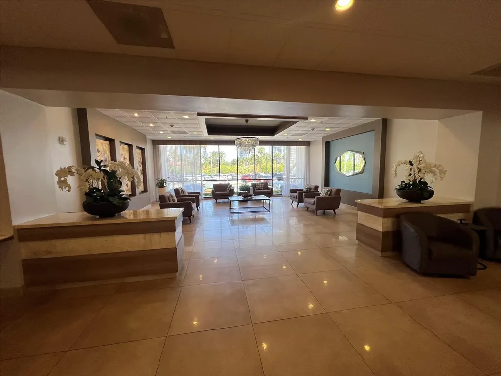 3731 N Country Club Drive Aventura FL 33180