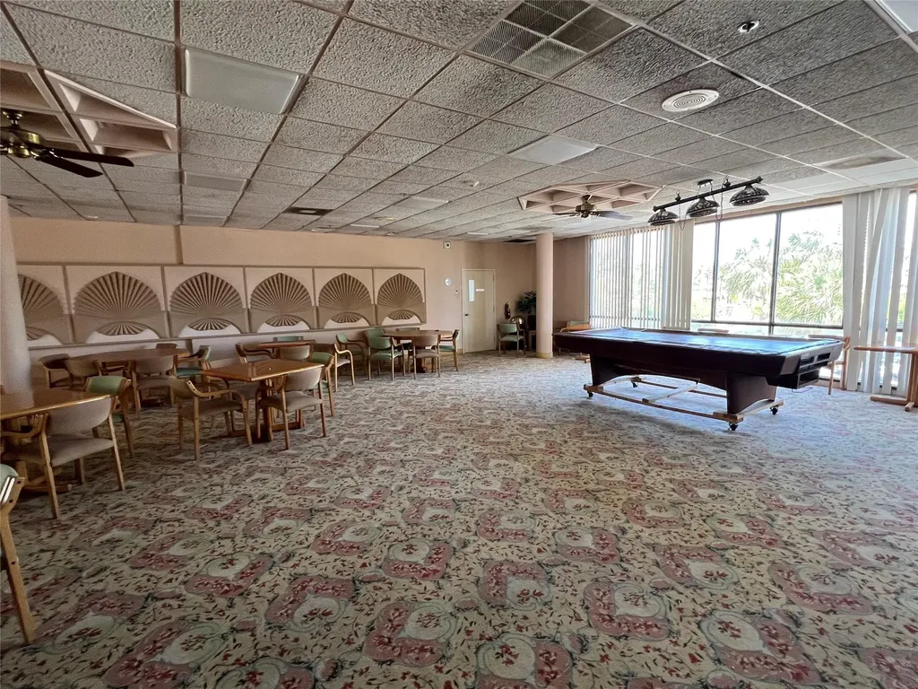 3731 N Country Club Drive Aventura FL 33180