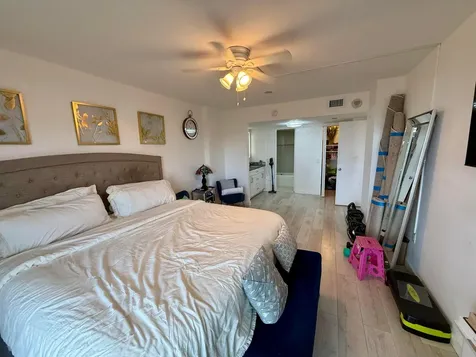 3731 N Country Club Drive Aventura FL 33180