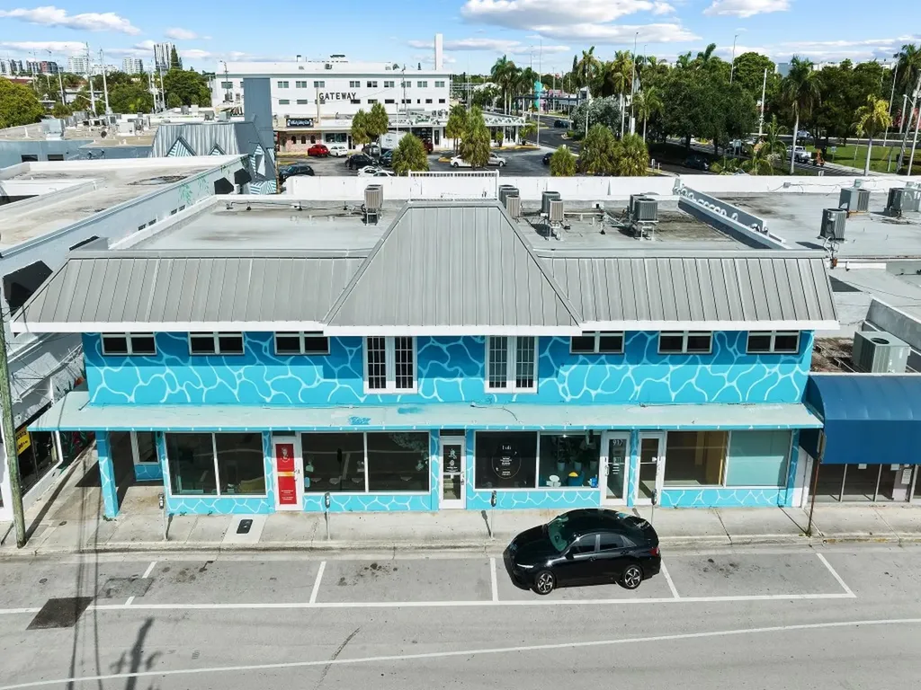 915 NE 20th Fort Lauderdale FL 33304