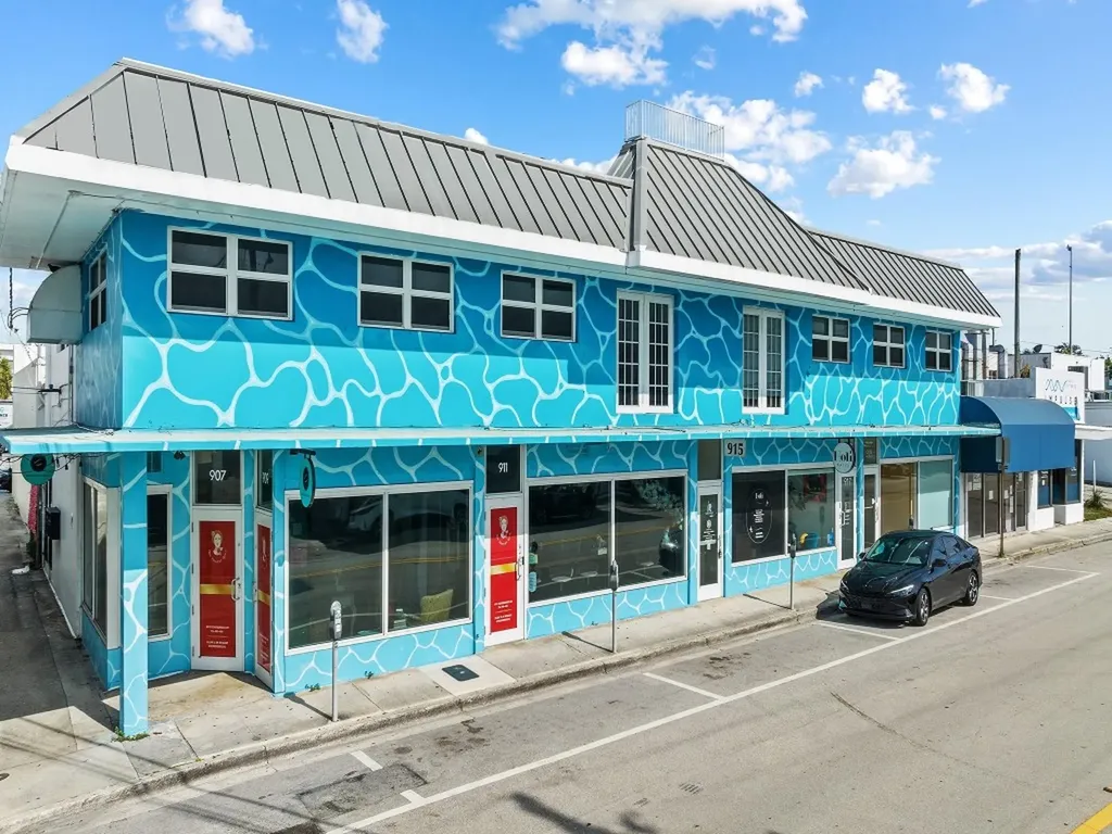 915 NE 20th Fort Lauderdale FL 33304
