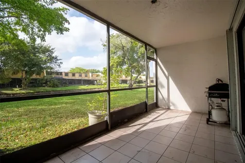 9417 NW 42nd Street Sunrise FL 33351
