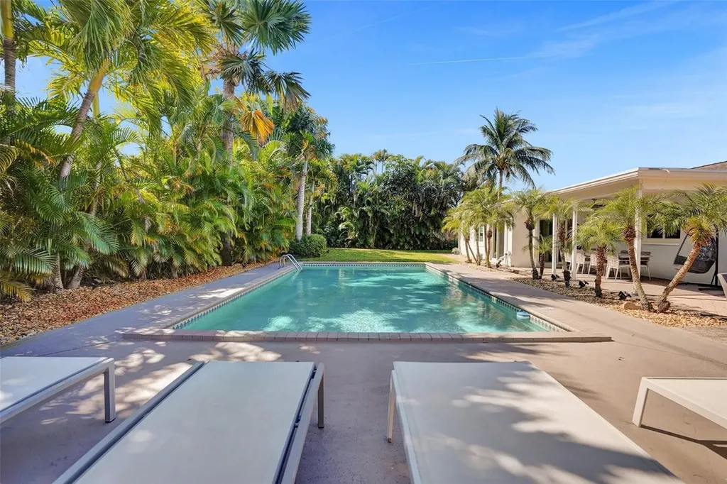 3000 Churchill Drive Boynton Beach FL 33435
