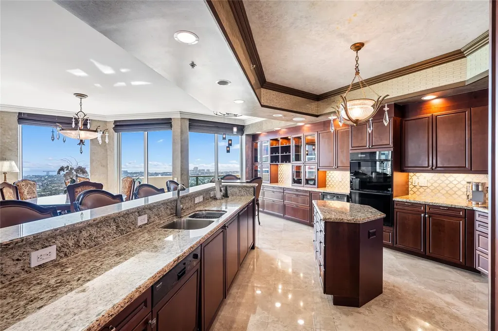 411 N New River Drive Fort Lauderdale FL 33301
