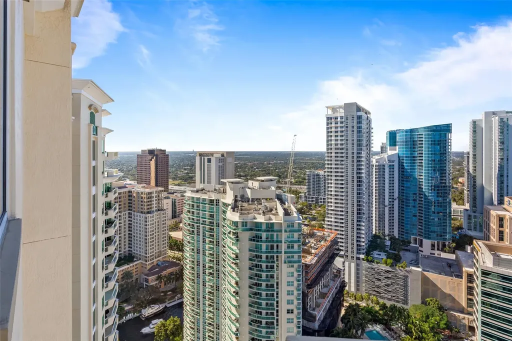 411 N New River Drive Fort Lauderdale FL 33301