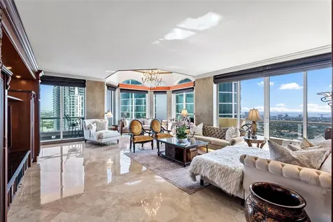 411 N New River Drive Fort Lauderdale FL 33301