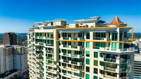 411 N New River Drive Fort Lauderdale FL 33301
