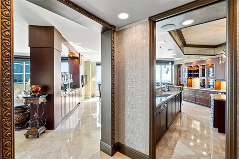 411 N New River Drive Fort Lauderdale FL 33301