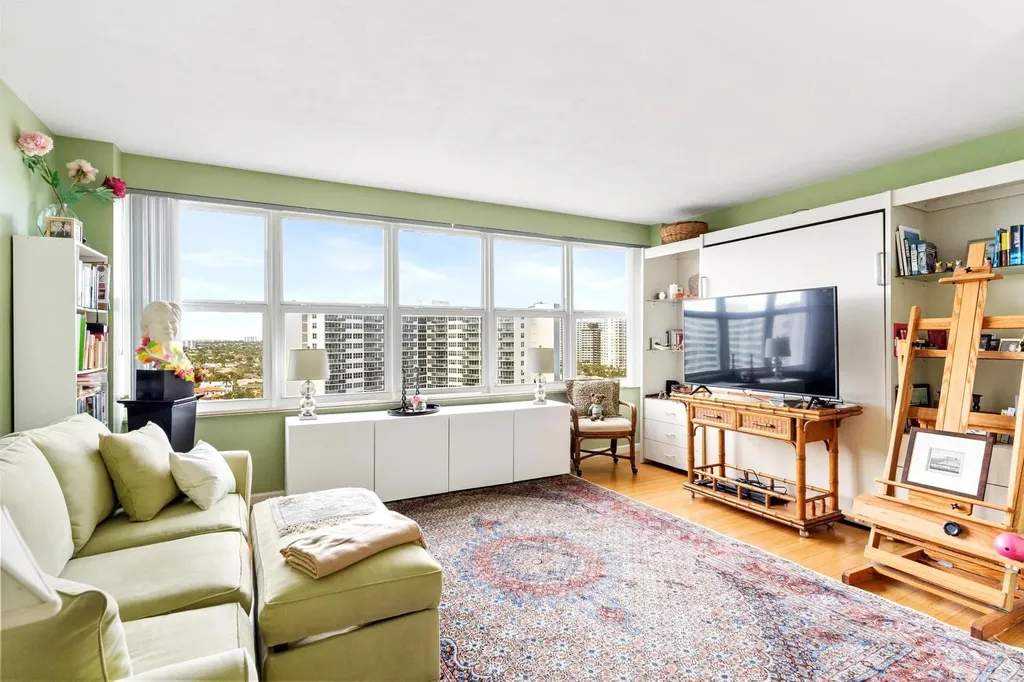 3333 NE 34th Street Fort Lauderdale FL 33308