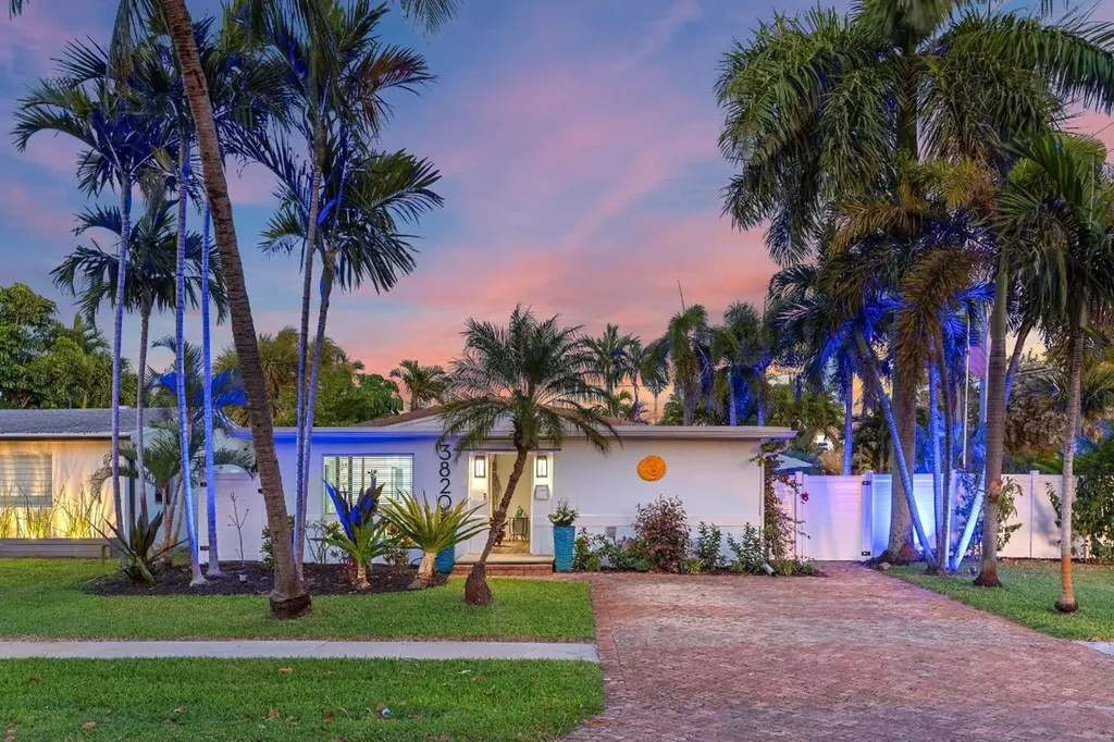 3820 NE 16th Terrace Oakland Park FL 33334