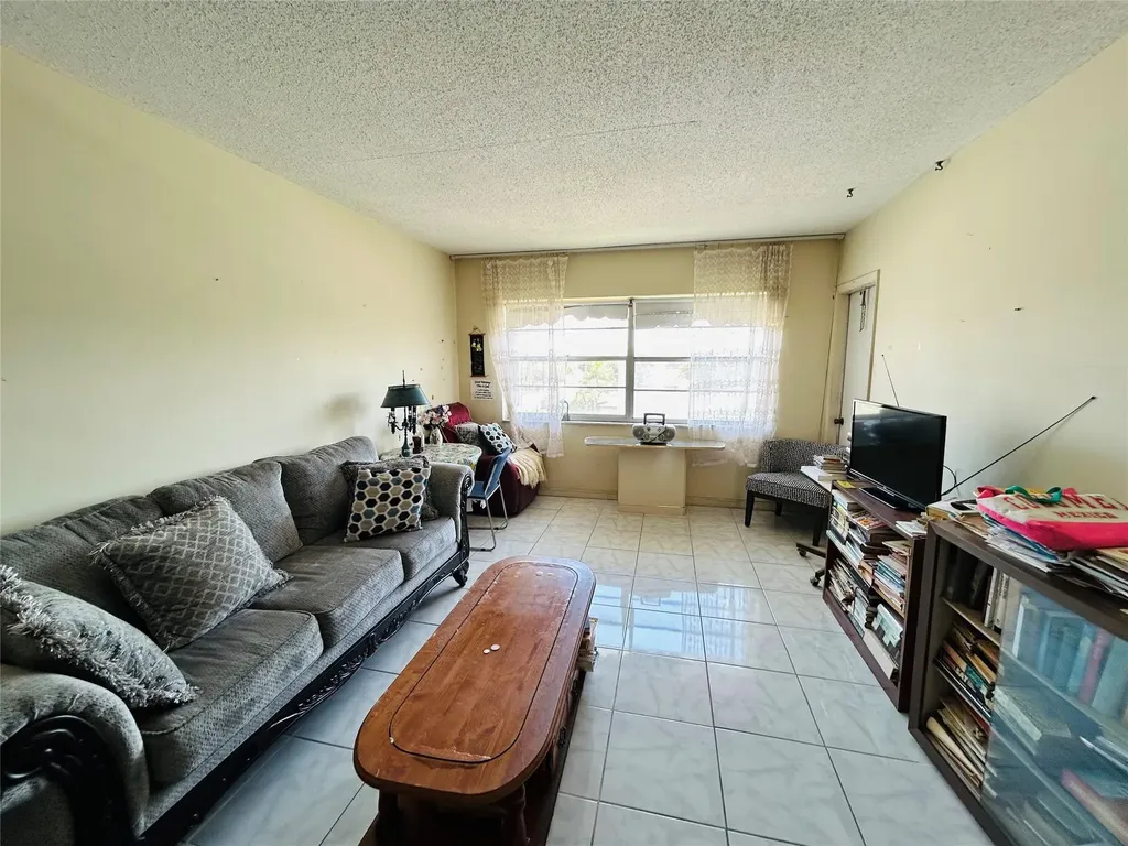 4451 NW 16th Street Fort Lauderdale FL 33313