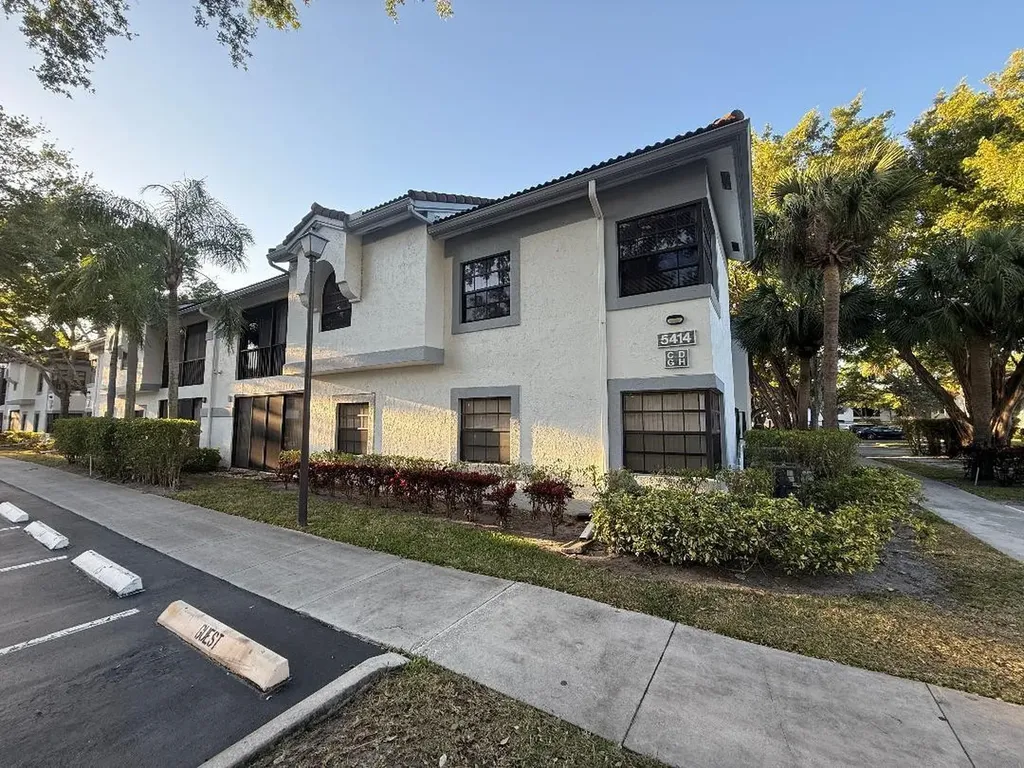 5414 Venetia Court Boynton Beach FL 33437