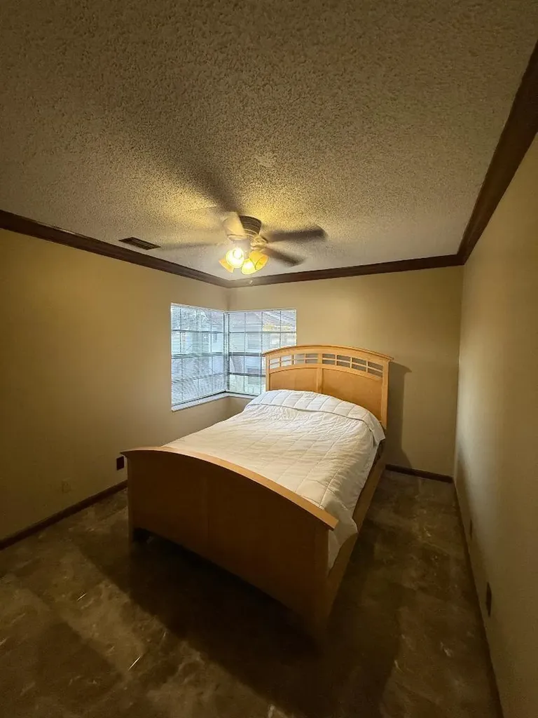 5414 Venetia Court Boynton Beach FL 33437