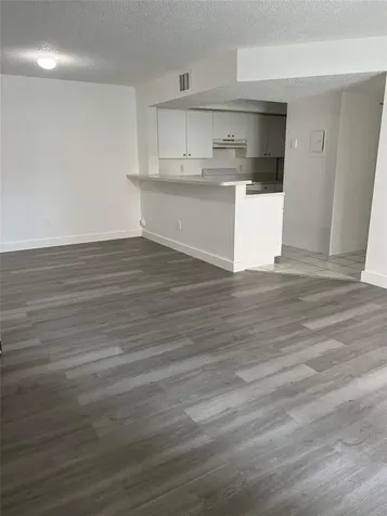 18860 NW 57th Avenue Hialeah FL 33015