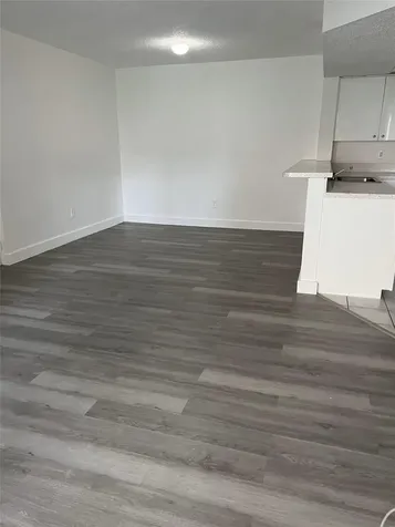 18860 NW 57th Avenue Hialeah FL 33015