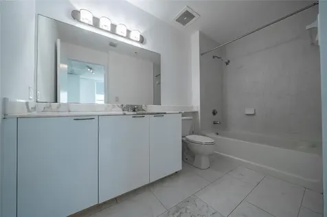 234 NE 3rd Street Miami FL 33132