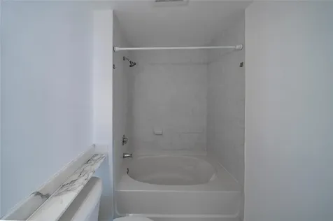 234 NE 3rd Street Miami FL 33132