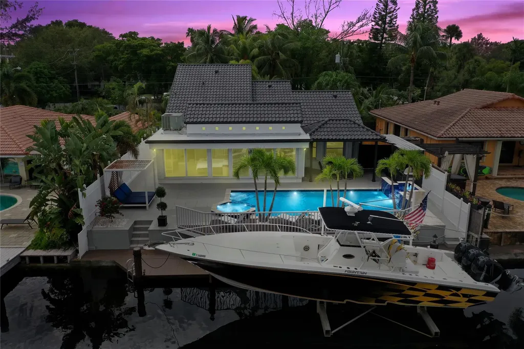 2363 SE 15th Street Pompano Beach FL 33062
