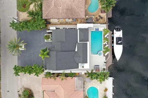 2363 SE 15th Street Pompano Beach FL 33062