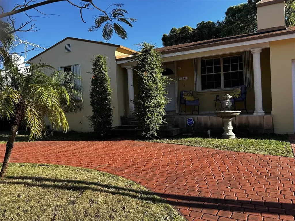 1244 SW 14th Street Miami FL 33145